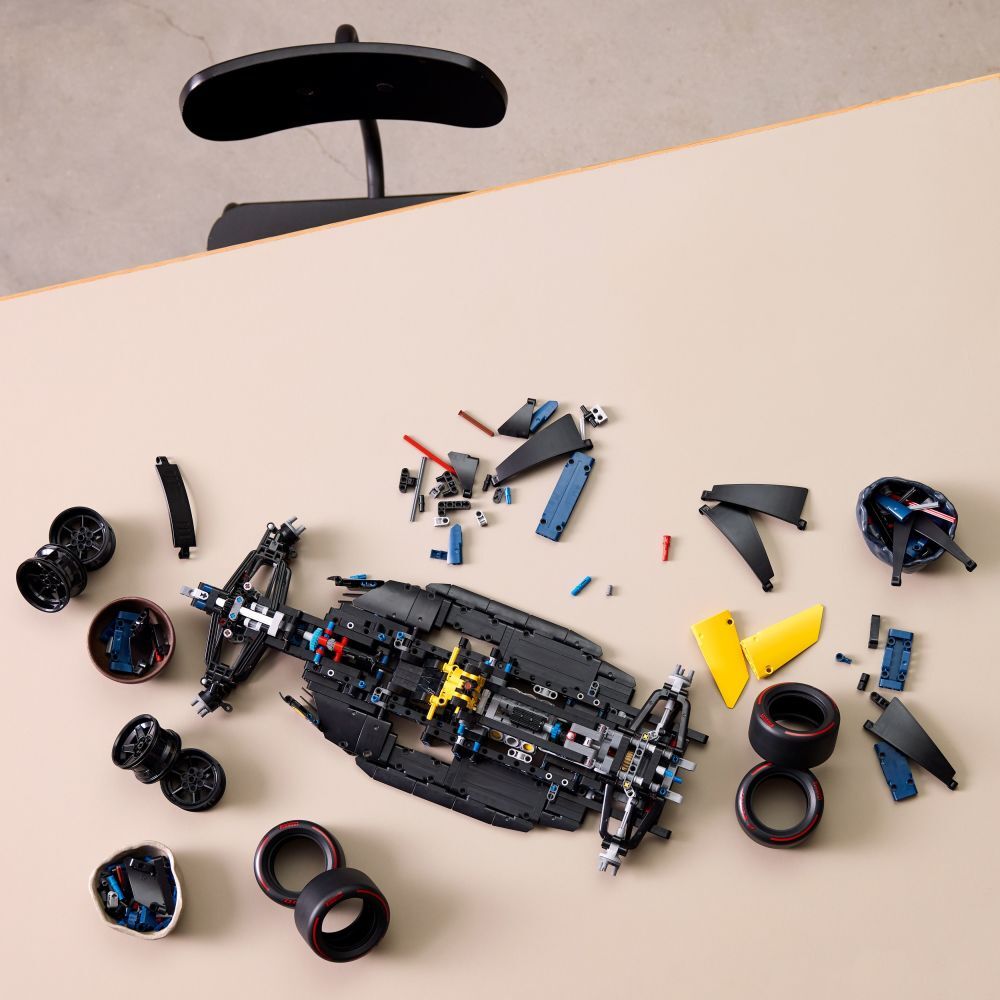 LEGO Technic: Oracle Red Bull Racing RB20 F1 Car